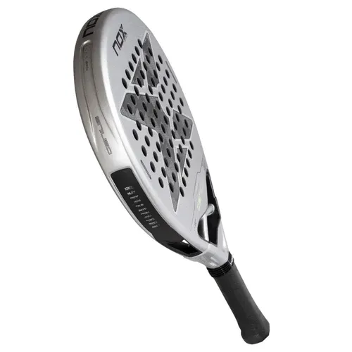 Raquette-de-padel-Nox-Genius-12K-Alum-XTREM-by-Agust_n-Tapia-2027-3q-Incline.webp