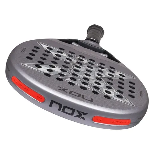 Raquette-de-padel-Nox-Genius-18K-Alum-by-Agust_n-Tapia-2027-Cadre_ba6f48eb-5553-4fe4-b5e7-5c39965f3c69.webp